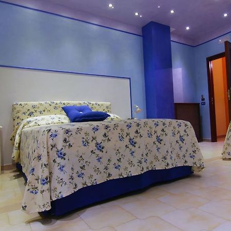 Villa Delle Camelie Граньяно Номер фото